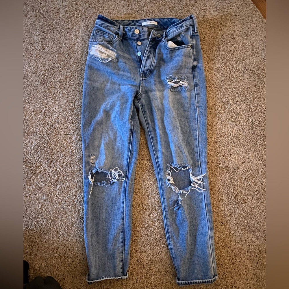 Mom jeans from pacsun